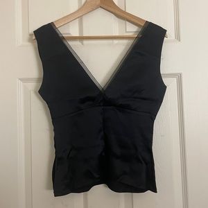 Elie Tahari 100% silk black top lace